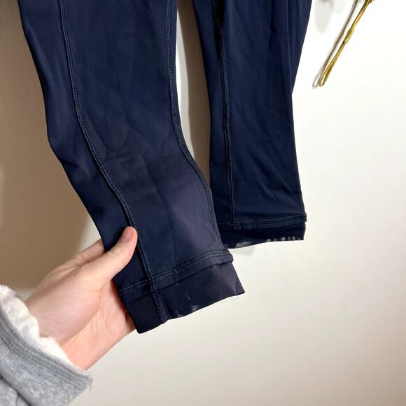 Lululemon Blue Cropped Leggings LAST CALL - Picture 2 of 5